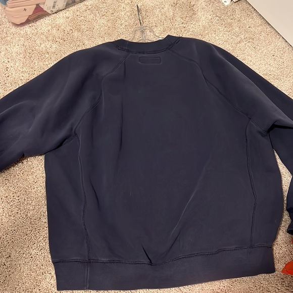 Abercrombie and Fitch oversized crew sweatshirt - Picture 3 of 3